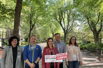 Sandra Guaita, cabeza de lista del PSC, propone que todo el mundo tenga un espacio verde a cinco minutos de casa.