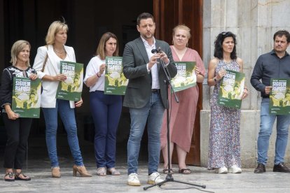 Imatge de l'acte de lectura de manifest amb motiu del Dia Mundial de les Persones Refugiades.