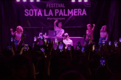 Un instant del Festival Sota la Palmera.