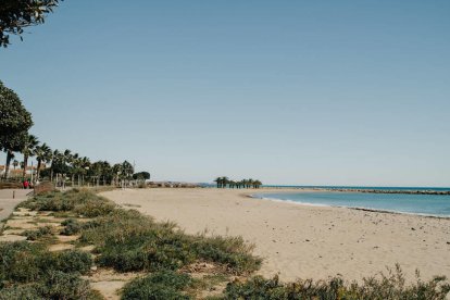 Imagen de la playa de la Llosa de Cambrils.