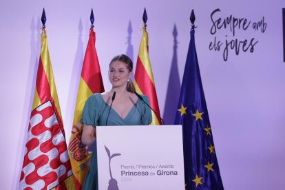 La niña Elionor, durante su discurso durante la entrega de los Premios FPdGi.