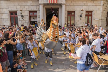 La cercavila del Seguici Petit, amb les versions dels elements més clàssics i els elements propis d'aquesta sortida, es va celebrar a la tarda pel centre de la ciutat.