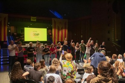 Celebraron el acto final de campaña en el Teatre Tarragona.