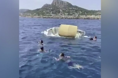 Momento del naufragio de la familia en las Islas Medes.