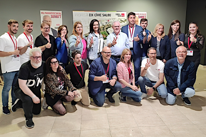 Pere Granados i Yeray Moreno celebrant els resultats a la seu del partit.