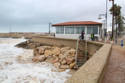 L'alcalde d'Alcanar demana revertir el model urbanístic per evitar més danys causats per futures per pluges