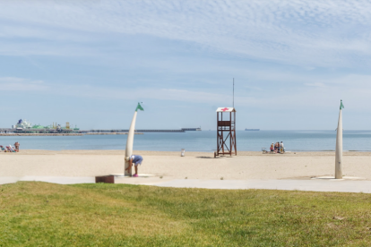 Imatge de la platja de la Pineda (Vila-seca).