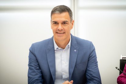 El líder del PSOE, Pedro Sánchez, preside la ejecutiva del partido después de su encuentro con Feijóo.