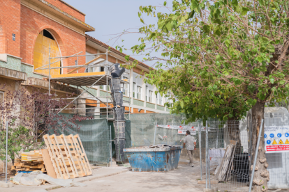 S'estan adequant els espais dels Serveis Educatius del Baix Camp a l'antiga Escola Ciutat de Reus.