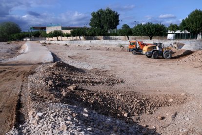 Treballs de restauració dels passos del barranc de la Galera danyats pels aiguats del dia 3 a Masdenverge.