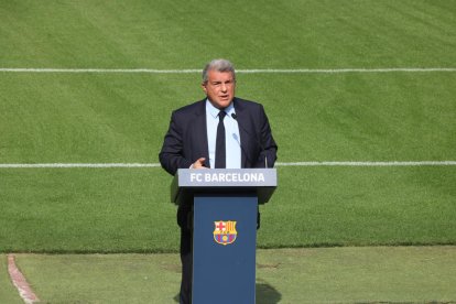 Joan Laporta, presidente del Fútbol Club Barcelona, en la presentación del nuevo sistema de vigilancia del espacio aéreo en el Spotify Camp Nou.