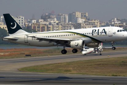 Imatge d'un avió de Pakistan International Airline.