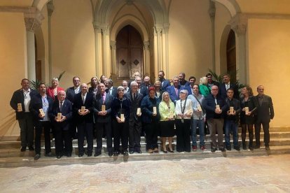 Representantes de los medios galardonados.