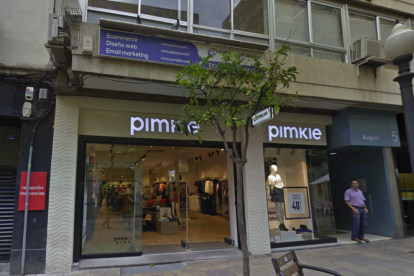 Imagen de la tienda Pimkie en la calle August de Tarragona.