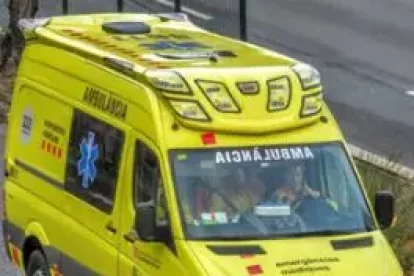 Una ambulancia del SEM.