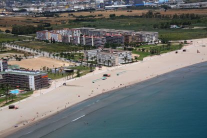 Imatge aèria del passeig de la Pineda.