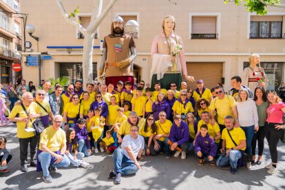 La colla celebrava ahir el 25è aniversari dels dos gegants vila-secans.