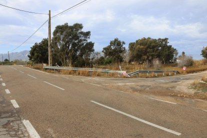 Imatge de la carretera entre la Ràpita i Poblenou del Delta, on hi ha molts accidents.