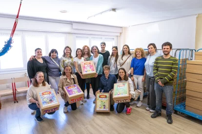 Lliurament de les capses d'aprenentatge.