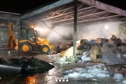 Imatge del resultat de l'incendi a Tortosa