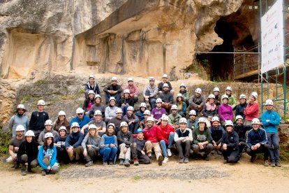 Membres de l'Iphes-CERCA i de la URV que participen en la nova campanya d'excavacions d'Atapuerca.