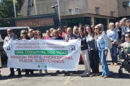 Concentració de cuidadors familiars a Valladolid.