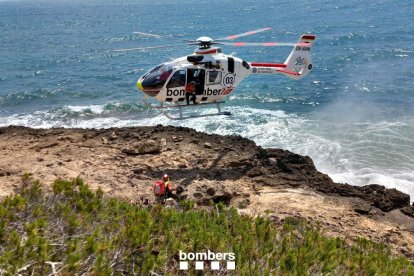 Rescat d'una dona aquest diumenge a una cala del Perelló.