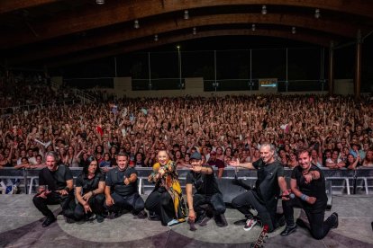 Camela després del concert a la Pobla.