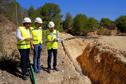 Imatge d'arxiu de la visita a les obres del CAT al ramal obert per connectar l'Espluga de Francolí amb la xarxa del consorci