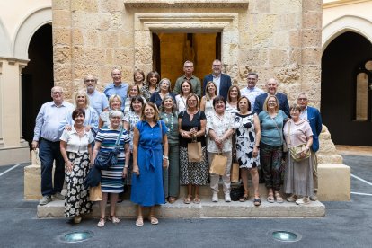 Fotografia de família dels homenatjats.