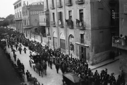 El seguici fúnebre pels bombardejos de Reus del 17 de setembre de 1937.