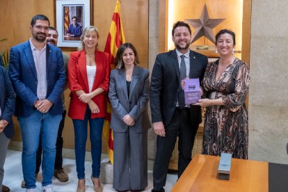 La consellera d'Economia i Finances, Alícia Romero, durant la visita a Tarragona.