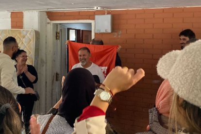 José, el cap de família, celebrant que no l'han desnonat.