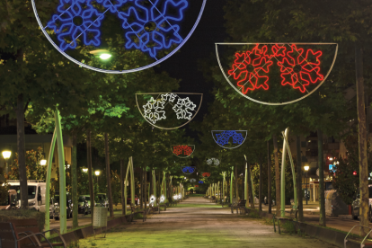 Imatge d’arxiu de les llums de Nadal a la rambla de Cam