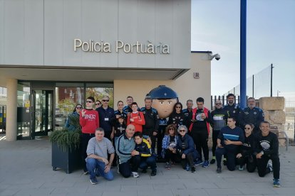 Imatge dels participants d'una pedalada solidària d'Astafanias passada.