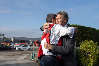 Carlos Mazón i Alberto Núñez Feijóo, en una trobada durant la gestió de la DANA del País Valencià