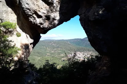 Imatge de Capafons des d'un punt de la ruta.