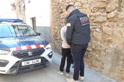 Moment de la detenció a Tivissa.