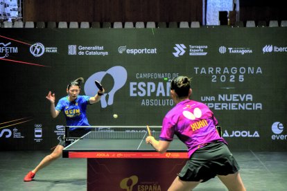 La guanyadora Maria Xiao durant la final del Campionat d’Espanya Absolut que va tenir lloc ahir al Palau d’Esports Catalunya.