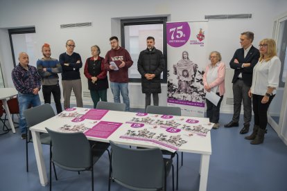 Fotografía del acto de presentación de los actos de Semana Santa de la Cofradía la Verónica.