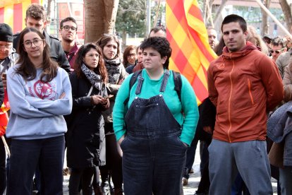 Los tres detenidos por el destrozo de una carpa de Aliança Catalana, dejados en libertad