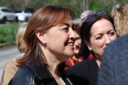 La consellera de Territori, Sílvia Paneque, en una visita a Manlleu, aquest dissabte