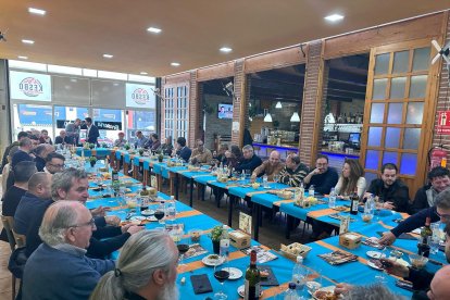 Fotografia de la primera reunió del Gremi de Fusters del Baix Camp.