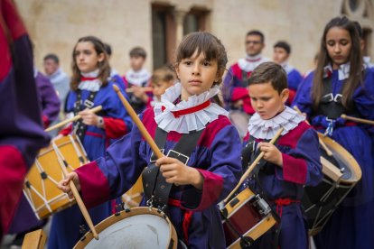 Viacrucis procesional del Lunes Santo en Tarragona.