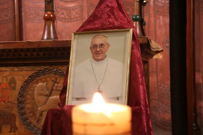La imagen del santo padre en la Capilla Santa Llúcia, abierta por la catedral de Barcelona