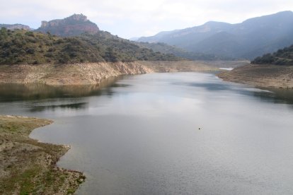 Imagen del pantano de Siurana, el jueves pasado, al 22% de su capacidad.
