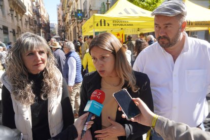 Els consellers Maria Roig, Mary López i Xavi Puig durant l'atenció als mitjans.