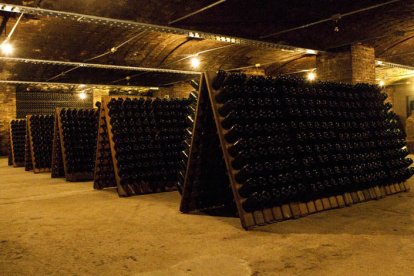 Imagen de una bodega de Freixenet.