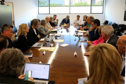 Reunió de representants del govern espanyol, la Generalitat i la Taula de Consens pel Delta de l'Ebre a Tarragona.