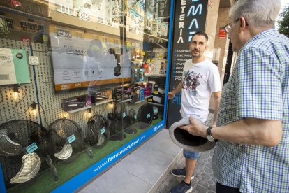 Imatge d’arxiu d’una botiga d’electrodomèstics.